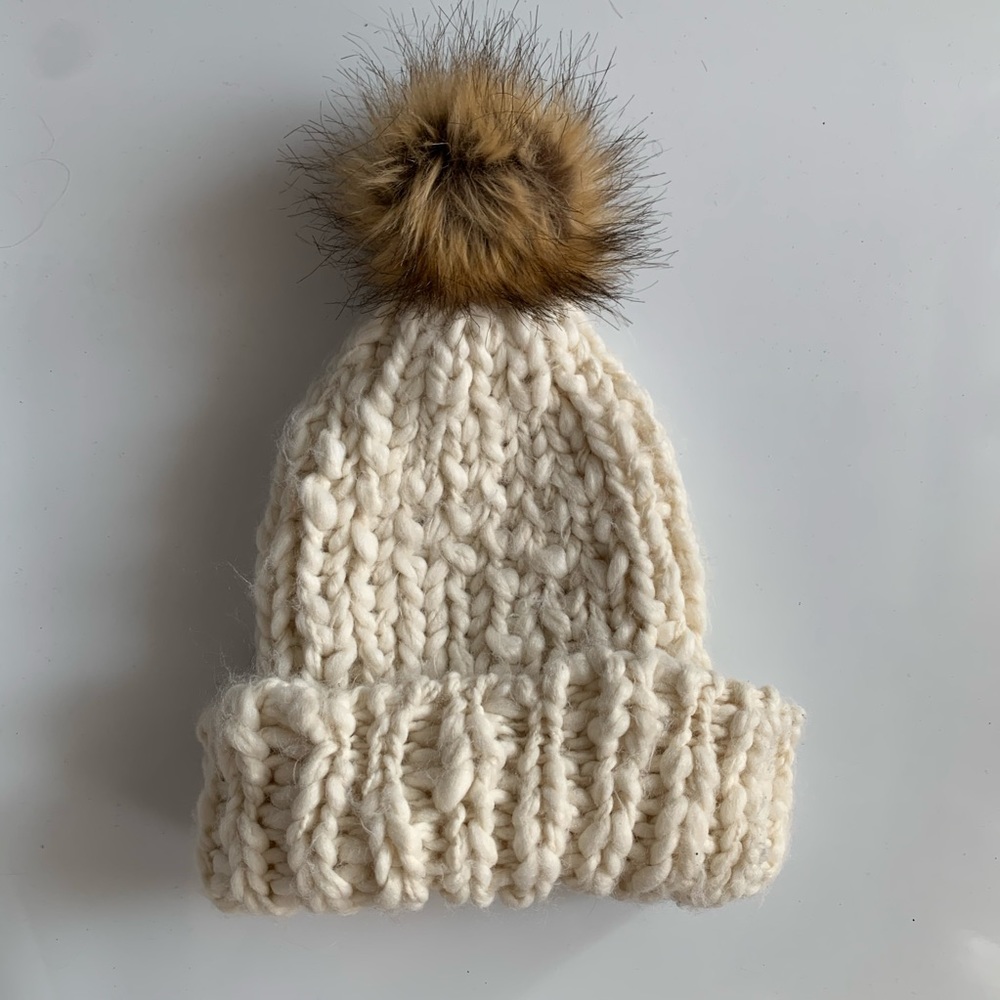 American Eagle Knit Beanie with Puff Ball